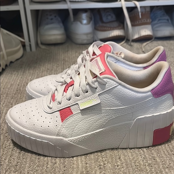 Puma Women's White and Pink Sneakers - Picture 3 of 5